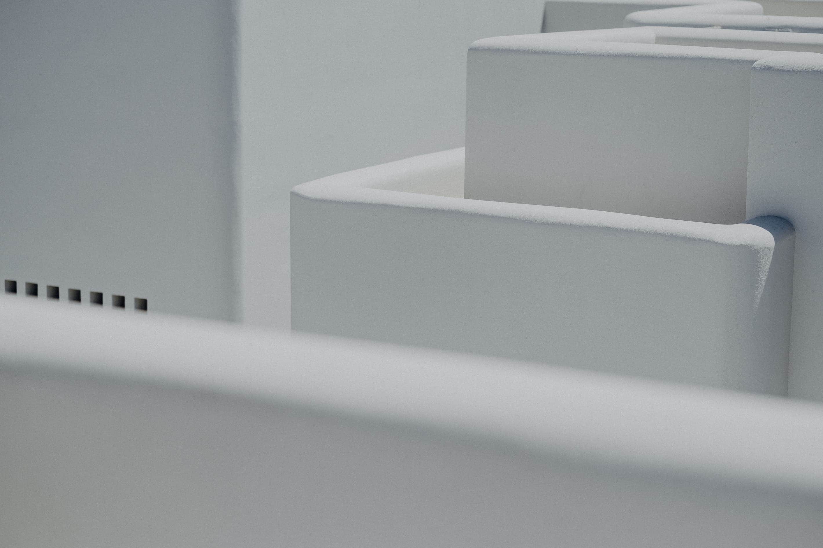 CONSTRUCTION CONSTRUCTION